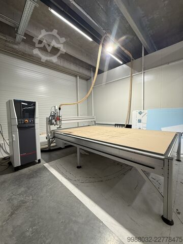 Milling machine VHF CAM 2030