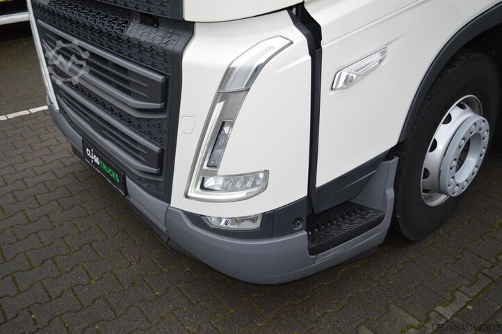Standard-Zugmaschine VOLVO FH 500 Globetrotter XL