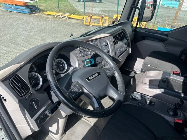 Kühlkoffer-LKW DAF LF 260 / Thermo King 1000 R Spectrum / LBW