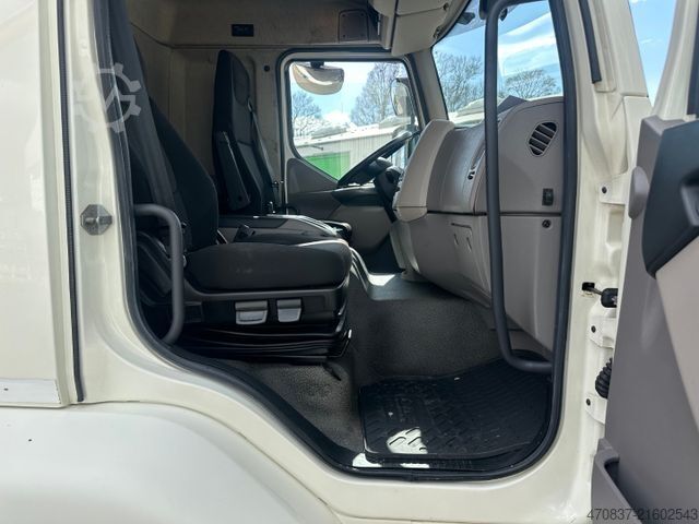 Kühlkoffer-LKW DAF LF 260 / Thermo King 1000 R Spectrum / LBW