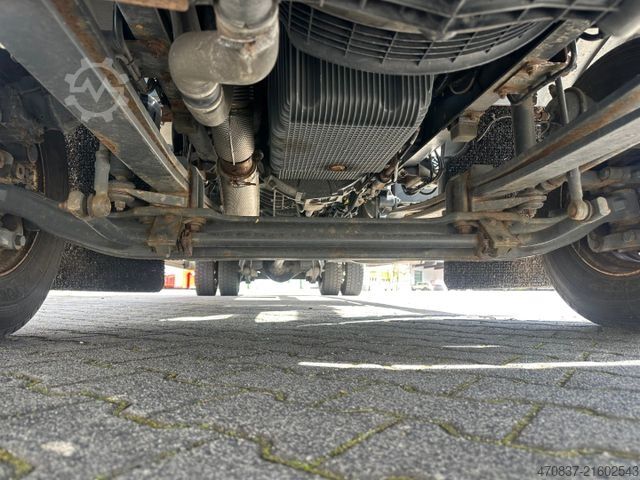 Kühlkoffer-LKW DAF LF 260 / Thermo King 1000 R Spectrum / LBW