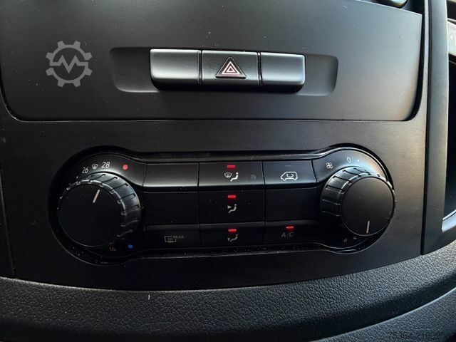 Kleinbus MERCEDES-BENZ Vito 109 Cdi Tourer Extra Lang 9Sitze Schiebetür