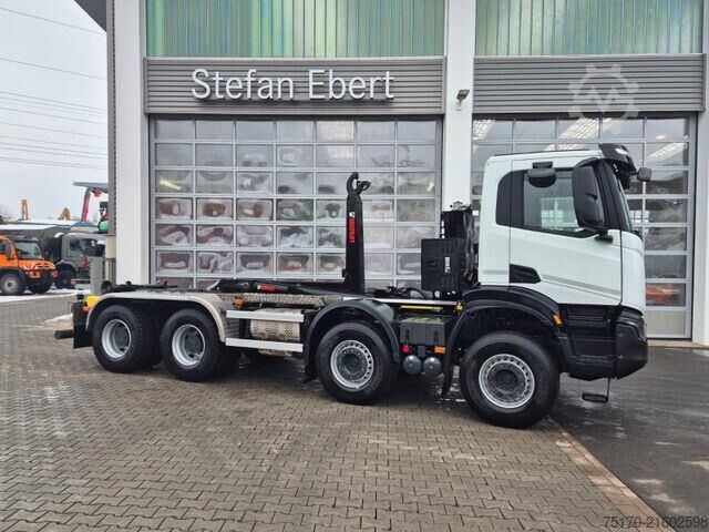 Hakenarmsystem Iveco X-Way AD360X48Z/P HR 8x4 HIAB ULT26S59
