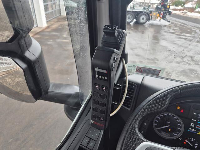 Hakenarmsystem Iveco X-Way AD360X48Z/P HR 8x4 HIAB ULT26S59