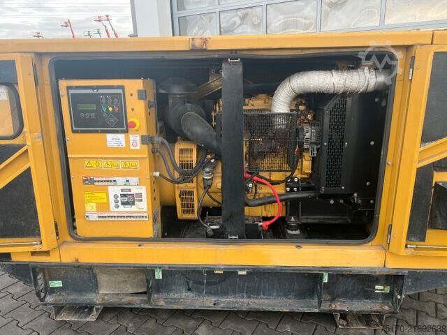 Baumaschine CAT DE88E3 / Stromerzeuger / 80KVA / 2015 / 14.180h