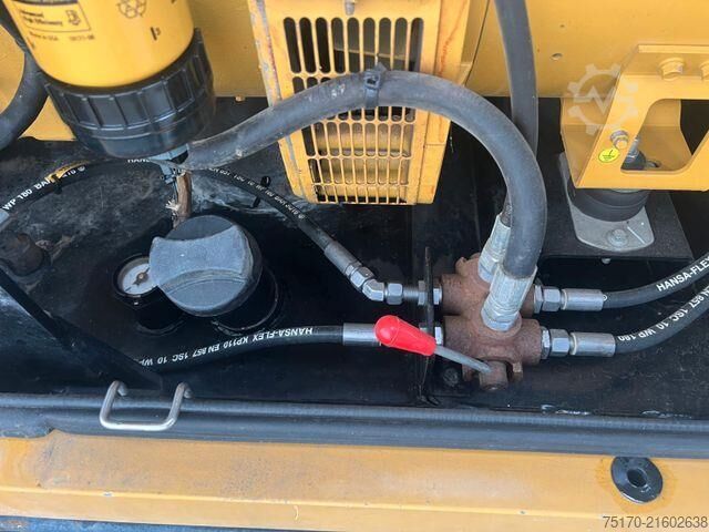 Baumaschine CAT DE88E3 / Stromerzeuger / 80KVA / 2015 / 14.180h