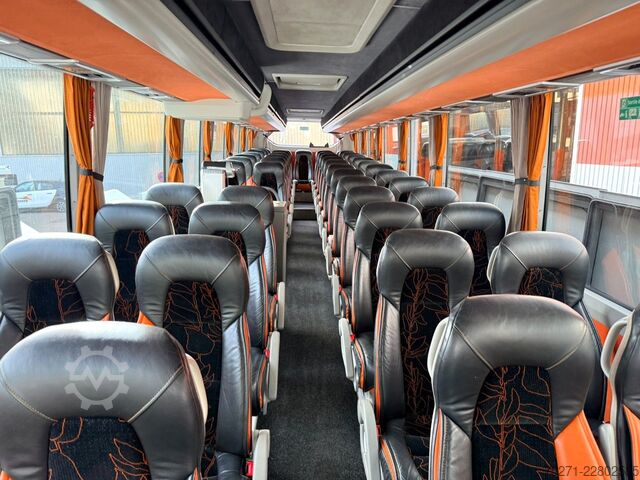 Reisebus VOLVO 9900 HD, TOP