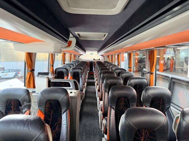 Reisebus VOLVO 9900 HD, TOP