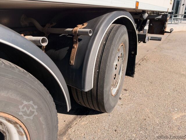 Kühlkoffer-LKW VOLVO FE320 6x2*4 Chereau Carrier Supra 1250 Euro 6