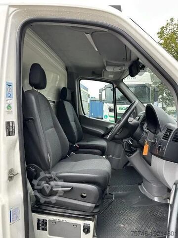 Refuse collection vehicle Mercedes-Benz Sprinter 515 CDI Müllpresswagen Seitenlader Klima