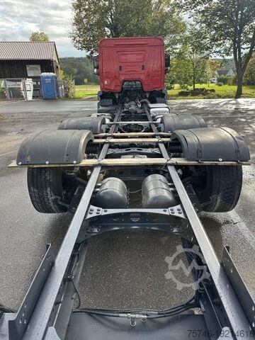 Chassis with cab Mercedes-Benz 2532 LL 6x2 LANGES Fahrgestell Intarder Lenkachse