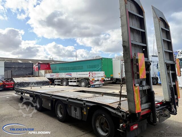 Semi low loader DAMM SE-54M 40 Ton laadvermogen, Laadrampen, ROR assen