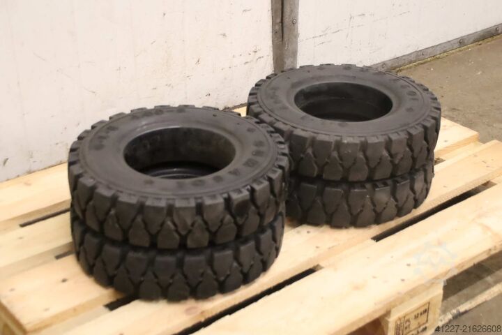 Vollgummi Reifen Gumasol G.L.E  4.00-8