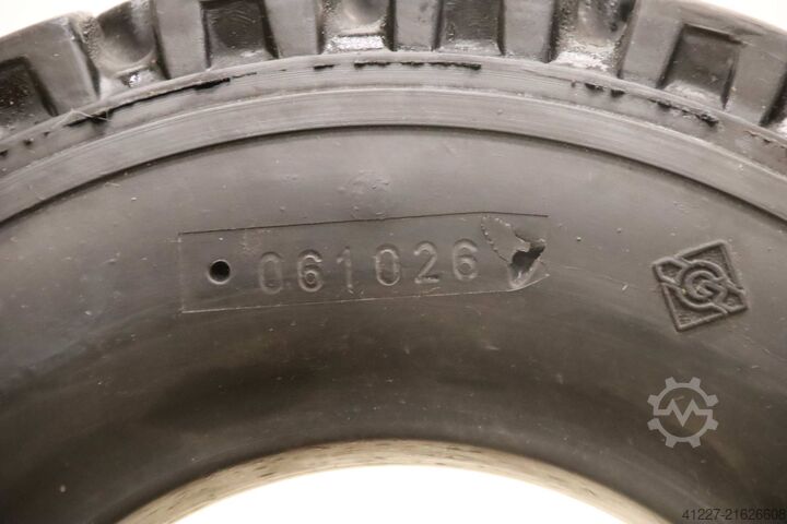 Vollgummi Reifen Gumasol G.L.E  4.00-8