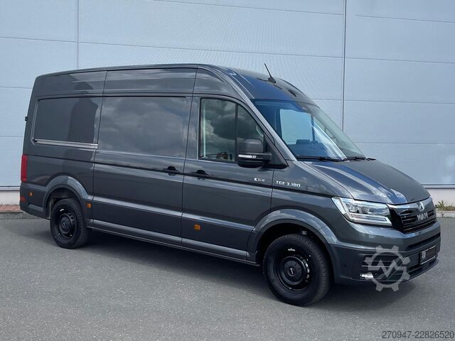 Kastenwagen hoch MAN TGE 3.180 L3H3 Kasten 4x4 ACC LED NAV LENKRADHZ