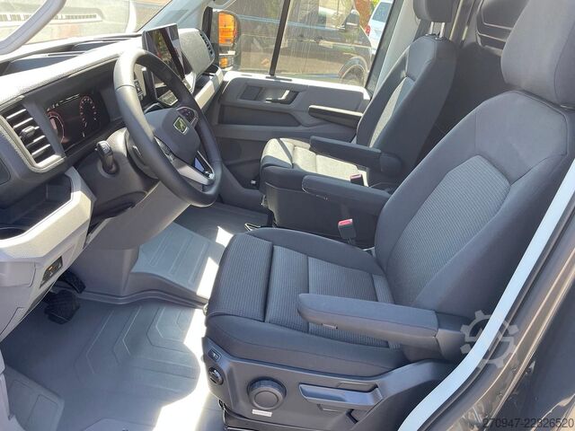 Kastenwagen hoch MAN TGE 3.180 L3H3 Kasten 4x4 ACC LED NAV LENKRADHZ