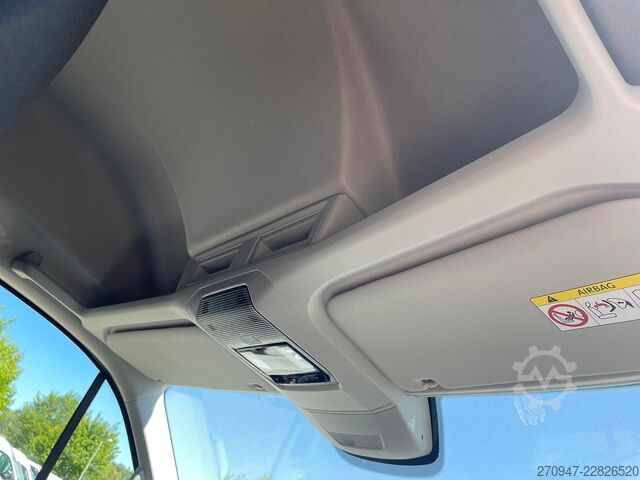 Kastenwagen hoch MAN TGE 3.180 L3H3 Kasten 4x4 ACC LED NAV LENKRADHZ