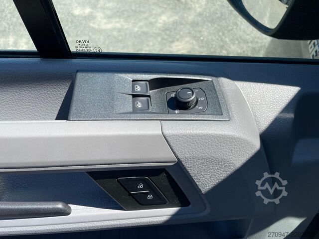 Kastenwagen hoch MAN TGE 3.180 L3H3 Kasten 4x4 ACC LED NAV LENKRADHZ
