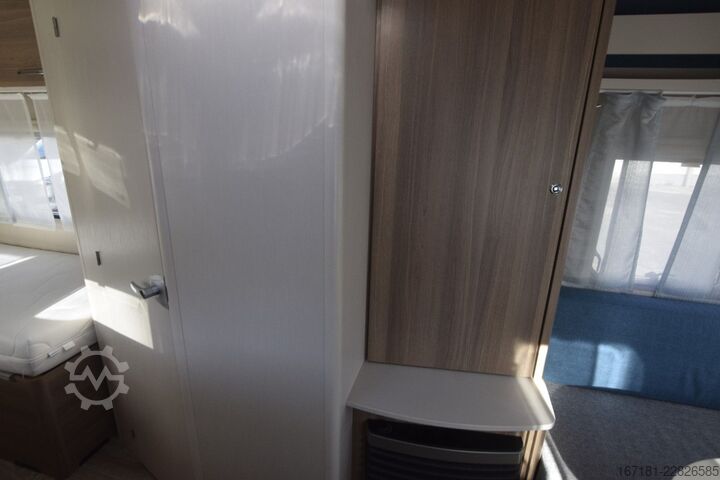 Wohnwagen DETHLEFFS C?Joy 460 LE mit Markise