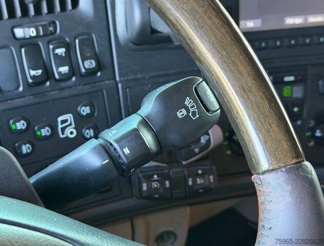 Standard SZM SCANIA R520 V8 EURO 6 KING FULL AIR RETARDER PARK AIRCO
