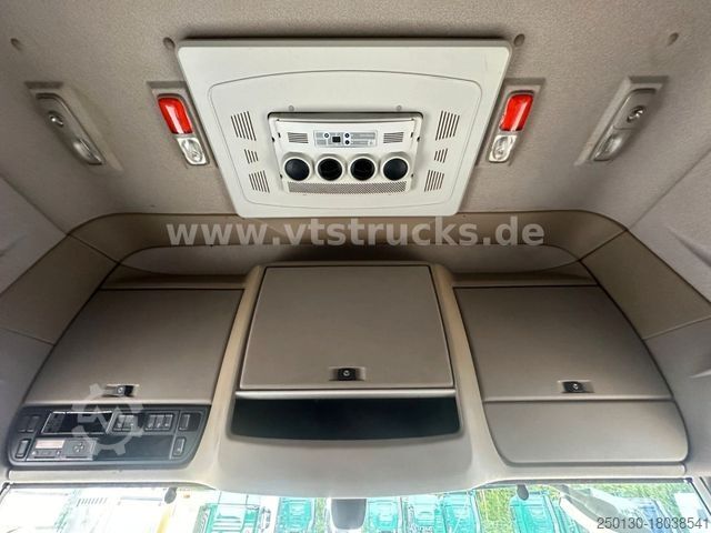 Standard SZM DAF XF 510 4x2 2 Tanks Retarder