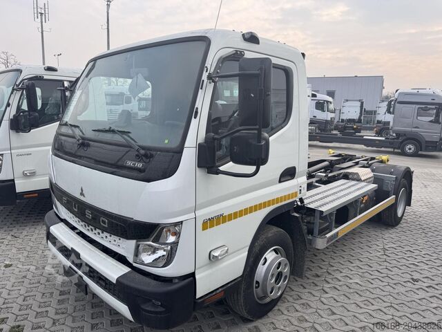 Roll-off tipper transporter Fuso Canter 7C18 Abrollkipper - 59.990 Euro