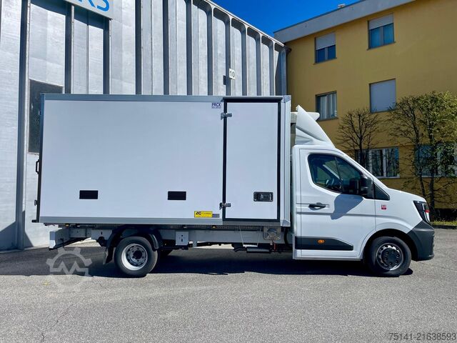Fleischtransporter für hängende Ware, 7 EPAL-Paletten Renault Master 170.35