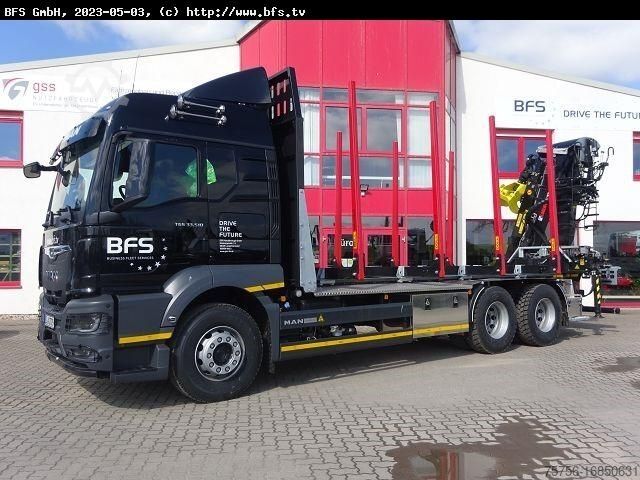 Holztransporter LKW MAN TGS (TG3) 33.510 6x4 BL CH Loglift Holzladekran