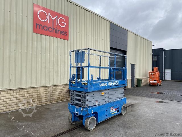 2010 Genie GS2632, Scherenarbeitsbühne, 10 Meter Genie GS2632, Schaar hoogwerker, 10 meter