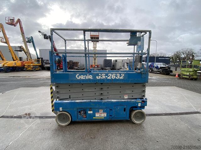 2010 Genie GS2632, Scherenarbeitsbühne, 10 Meter Genie GS2632, Schaar hoogwerker, 10 meter