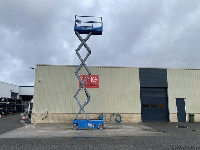 2010 Genie GS2632, Scherenarbeitsbühne, 10 Meter Genie GS2632, Schaar hoogwerker, 10 meter