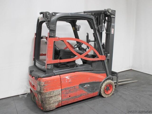 Elektro 3 Rad-Stapler Linde E 16 L-02  386
