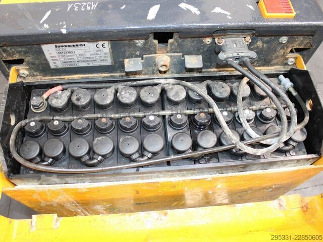 Niederhubwagen Jungheinrich EJE 220