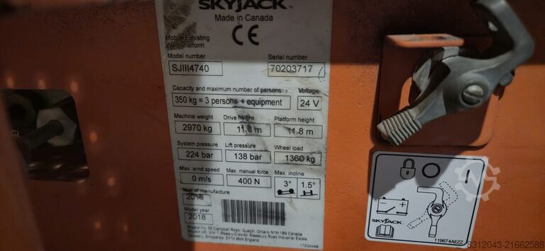 Scissor lift Skyjack SJ4740