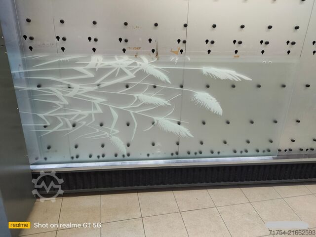 Vertikale Lasergravurmaschine CERION CERION LASER GmbH 