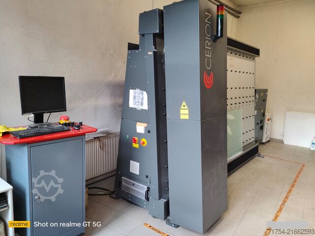 Vertikale Lasergravurmaschine CERION CERION LASER GmbH