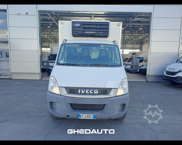Sonderausbau-Transporter IVECO DAILY 70C17 CON GRUPPO FRIGO PATENTE C