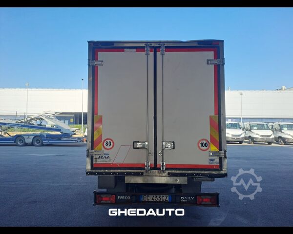 Sonderausbau-Transporter IVECO DAILY 70C17 CON GRUPPO FRIGO PATENTE C
