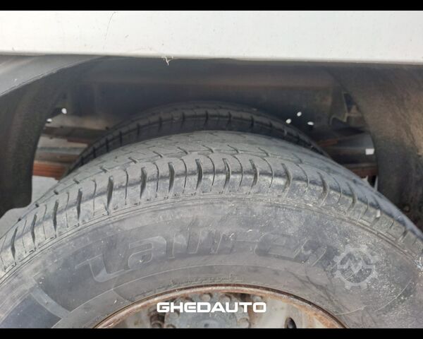 Sonderausbau-Transporter IVECO DAILY 70C17 CON GRUPPO FRIGO PATENTE C