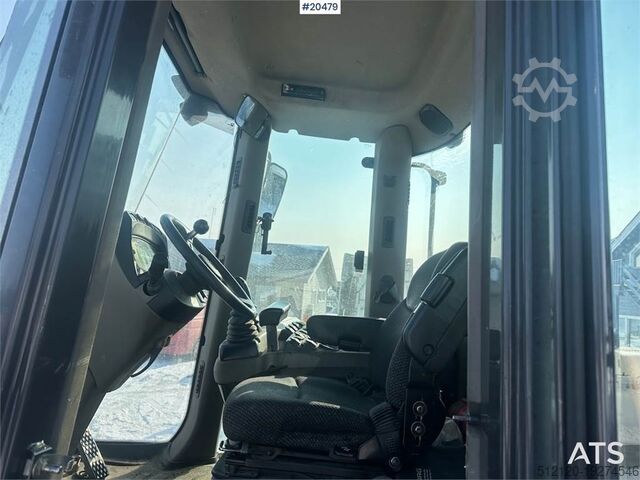 Wheel loader CASE 721E wheel loader w/ bucket. WATCH VIDEO.