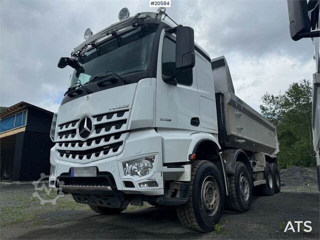 Tipper Mercedes-Benz Arocs 3258 8x4 Tipper Truck – Low Mileage!