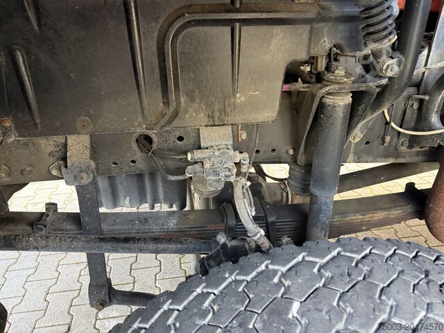 LKW-Fahrgestell MAN F90 16.242 4X4 / Feuerwehr