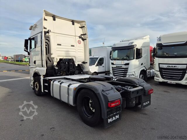 Standard-Traktor MAN TGX 18.510 WITH INTARDER