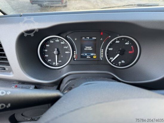 Box truck IVECO 35S16 LUFTFEDERUNG AUTOMATIK LBW AHK