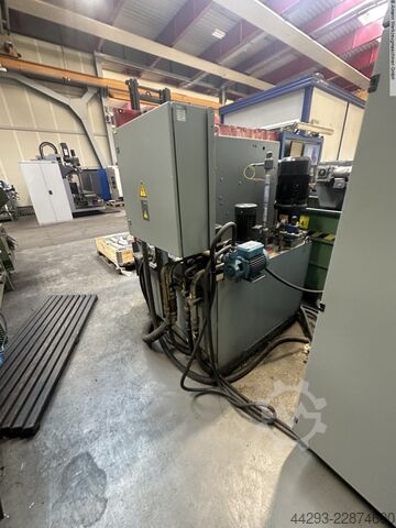 Bearbeitungszentrum - Universal DMG DMU 80 monoBlock