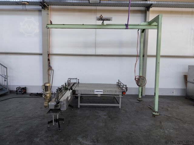 Halbautomatischer Neuglas Entpalettierer BEYER / KETTNER BEYER / KETTNER 