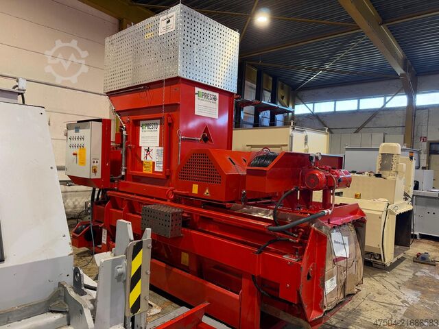 Bale press Presto CC 30 V