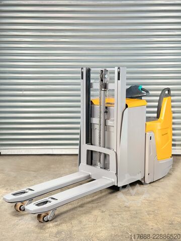 Hochhubwagen-Mitfahrer Jungheinrich ERD 220 DrivePlus - nur 2804 Std. - Batterie 84%
