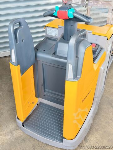 Hochhubwagen-Mitfahrer Jungheinrich ERD 220 DrivePlus - nur 2804 Std. - Batterie 84%