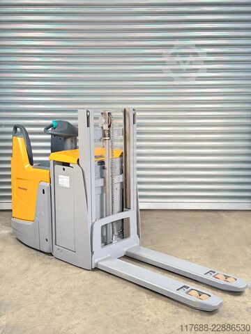 Hochhubwagen-Mitfahrer Jungheinrich ERD 220 DrivePlus - nur 3821 Std. - Batterie 85%